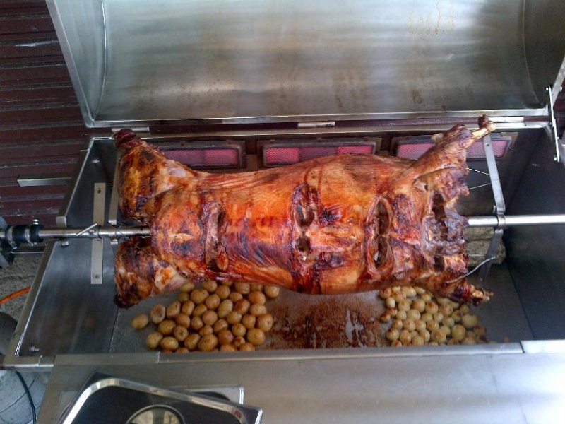 Annual Easter Spit Braai