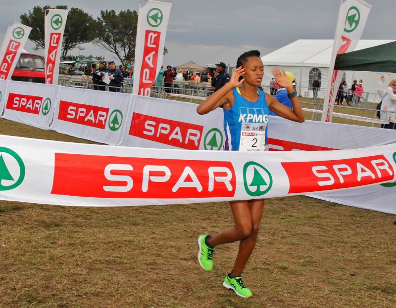 MOLOTSANE SPEEDS TO WOMEN’S CHALLENGE VICTORY IN PE